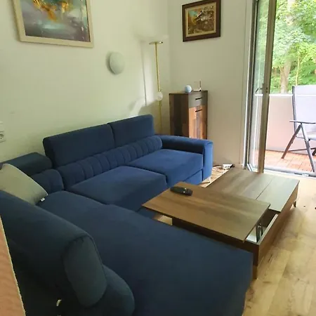 Happy - Inclusive Pool & Sauna *